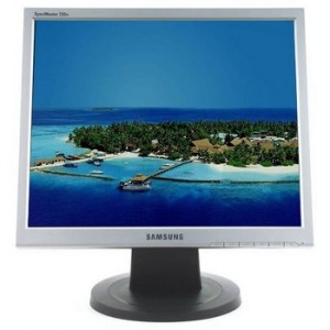 Monitor LCD Samsung 17"